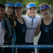 Elle  aura donc passé 3 ans à l'université d'Oxford. Une institution de renomée mondiale qui a formé de nombreux prix Nobel. La duchesse de Brabant laisse le souvenir d'une élève assez studieuse.