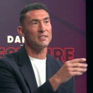 De nombreux supporters brugeois ont fait parler d'eux ce dimanche soir après avoir fait des saluts de Kühnen, une alternative aux saluts nazis. Pour les membres du Vestiaire présents ce lundi 5 août, il faut faire preuve d'intransigeance envers les auteurs de ces gestes racistes.