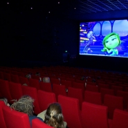 La météo pluvieuse profite aux cinémas, qui connaissent une hausse de fréquentation: "On est très satisfait" 