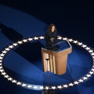 Harris s'engage à être aux côtés de l'Ukraine et l'Otan et ferme avec les dictateurs