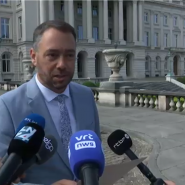 Le Roi a reçu ce lundi le médiateur Maxime Prévot pour un rapport sur sa mission visant à rapprocher les cinq partis de l'Arizona, après l'échec des négociations menées par Bart De Wever. Il s'est exprimé à la sortie de cet entretien.