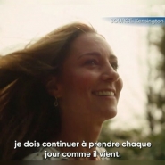 La princesse Kate, qui avait annoncé fin mars suivre une chimiothérapie préventive contre un cancer, a indiqué lundi avoir terminé ce traitement dans un message publié sur les réseaux sociaux. Le point en plateau avec Thomas De Bergeyck.