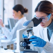 Des placebos douloureux, des pigeons guideurs de missiles