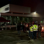 Le conflit et le doute persistent toujours entre les syndicats et la direction malgré l'accord trouvé pour cette semaine.