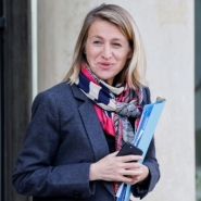 Bas salaires: la ministre du Travail favorable à revoir rapidement les allègements de charges