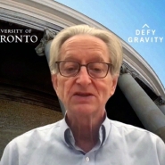 Le lauréat du prix Nobel de physique met en garde contre les dangers de l'IA et prône la poursuite des recherches