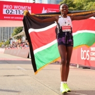 Marathon de Chicago: La Kényane Chepngetich pulvérise le record du monde