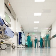 "Il a d'abord nié": une dame de 76 ans décède après une erreur médicale en Flandre 