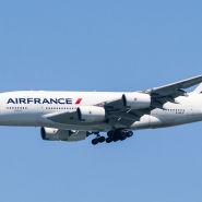 "Un objet lumineux à haute altitude": Air France décide de ne plus survoler la zone de la Mer Rouge