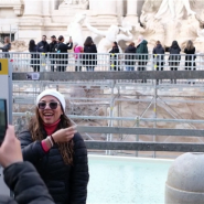 Rome se prépare au Jubilé 2025: les touristes déçus face aux importants travaux de rénovation.