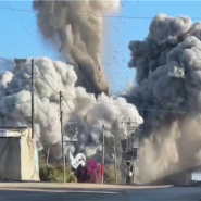 Les frappes israéliennes se poursuivent sur Gaza: un immeuble s'effondre dans un camp de réfugiés en pleine ville