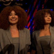 paris_-_linfluenceuse_francaise_lena_situations_entre_au_musee_grevin