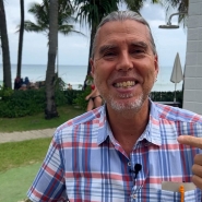 "Apprendre du passé et vivre dans le présent": 20 ans après le tsunami, l'incroyable résilience des Thaïlandais