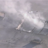 Au moins deux personnes sont mortes jeudi après le crash d'un petit avion qui s'est écrasé sur une usine et a fait plusieurs blessés en Californie, dans l'ouest des Etats-Unis, a annoncé la police locale.