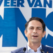 "2025 sera l'année de la liberté": Tom Van Grieken s'envole vers Washington pour l'investiture de Donald Trump