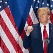 Droits de douane: Trump met la pression sur la Chine et l'Union européenne