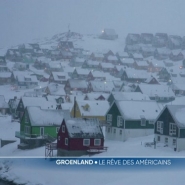 Il convoite le Groenland et le sujet, pris très au sérieux, s'invitera demain à la tribune du Parlement groenlandais. Pour apaiser les tensions, l'OTAN envisage même de renforcer sa présence militaire sur ce territoire.