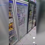 Un magasin de nuit situé rue de Fiennes a été la cible de tirs, la nuit dernière, à Anderlecht. Personne n'a été blessé. Il n'est pas encore déterminé que cette nouvelle fusillade soit liée à celles qui ont secoué la commune bruxelloise ces dernières semaines.