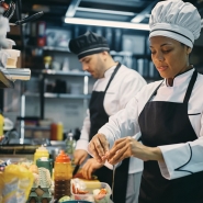 Ce produit utilisé tous les jours dans de nombreuses cuisines atteint un nouveau record de prix