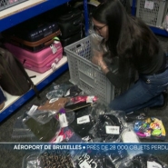 On attend encore beaucoup de monde dans les aéroports du pays. Plus de 65.000 passagers rien que pour la journée d'aujourd'hui à Zaventem. Des passagers parfois un peu pressés qui oublient des effets personnels de toute sorte. Comment sont gérés ces objets perdus ?