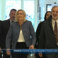 Marine Le Pen a été condamnée pour avoir détourné des fonds européens destinés à rémunérer des assistants parlementaires. Elle écope de cinq ans de prison, dont deux fermes, et d'une amende de 300 000 euros. Elle compte faire appel de cette décision.