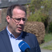 Tout le monde au boulot: David Clarinval détaille l'accord sur la réforme du chômage