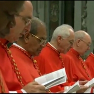 Après les funérailles du pape François, un conclave élira un nouveau souverain pontife. Conformément au protocole, les cardinaux seront enfermés dans la chapelle Sixtine pour choisir le successeur. Qui pourrait devenir le 267e pape de l'histoire ? Des favoris commencent-ils à émerger ?