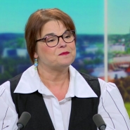 De nombreuses personnes âgées ne souhaitent pas aller en maison de repos. Quelles sont les vraies alternatives à la maison de repos ? D'autres options existent, comme les centres d'accueil de jour. Avec l'AVIQ, on fait le point sur ces solutions, leur utilité et les idées reçues qui les entourent.