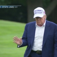 Donald Trump a changé d'avis concernant les droits de douane entre les Etats-Unis et l'Europe. La surtaxe de 50% est suspendue mais pas celle de 10%.