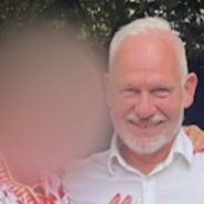 Marc Sarlet, 59 ans, allait prendre sa retraite dans quelques semaines. Il est toujours dans le coma.