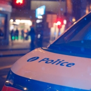 Une voiture de police