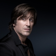 Thomas Dutronc unexpected return 60s: thomas dutronc