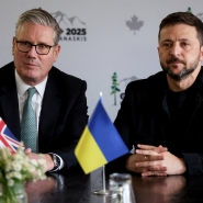 Keir Starmer et Volodymyr Zelensky au G7