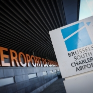L’entrée de l’aéroport Brussels South Charleroi Airport (BSCA) à Gosselies, Charleroi.