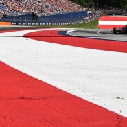 Belgaimage-1280076. earthquake paddock: max verstappen could