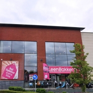 Leen Bakker Wavre