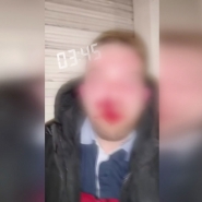 L’un des suspects s’en est pris sans raison apparente à un jeune homme