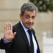 L’ex-président aura droit à deux parloirs de 45 minutes par semaine, ainsi qu’à deux promenades par jour dans une petite cour de la Santé.