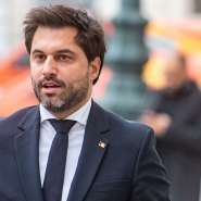 MR chairman Georges-Louis Bouchez arrives for a meeting, part of the negotiations to form a new government for the Brussels Capital Region, on Monday 03 November 2025 in Brussels. Political parties in the Brussels region have not found a coalition for a new government yet, after the June 2024 elections.. BELGA PHOTO JONAS ROOSENS