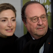 L’ex-président français François Hollande et sa compagne, l’actrice Julie Gayet en avril 2024.