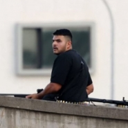 Les enquêteurs prévoient d’interroger Naveed Akram dès que les effets des médicaments se seront dissipés