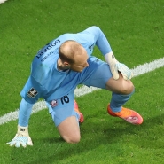 Image d’illustration d’Arnaud Bodart encaissant un but sur penalty contre Nice