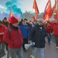De nombreux manifestants du TEC dans les rues de Namur.