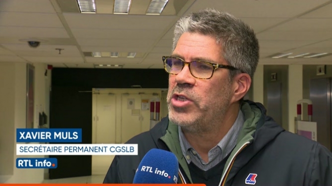 Interview de Xavier Muls, secrétaire permanent CGSLB, à la sortie du conseil d'entreprise extraordinaire d'Inno Belgique.