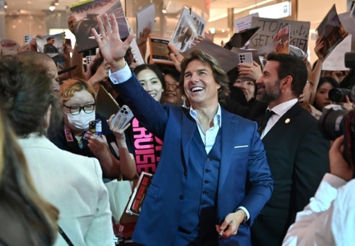 JO-2024: Tom Cruise, cascadeur sans filet et nimbé de mystère pour lancer les Jeux de Los Angeles