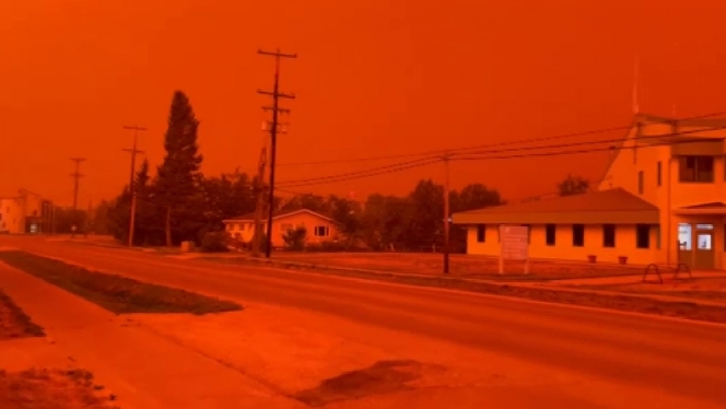 canada-incendie-rouge