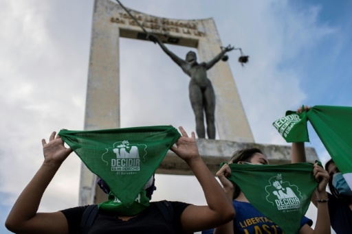 L'avortement, un droit toujours fragile dans le monde