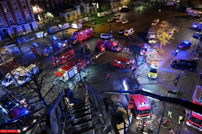 Place du jeu de balle pompiers
