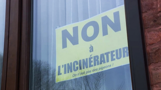 tan-incierateur-pancarte