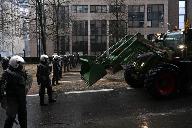 police-tracteur